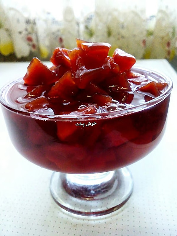 زرشکی شدن مربای به