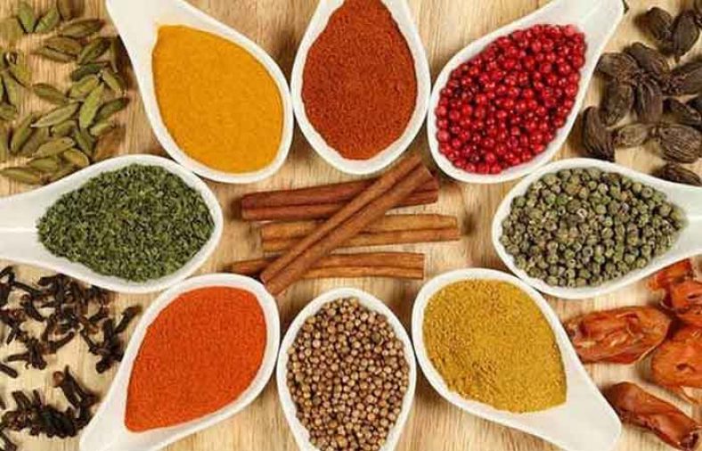 ادویه‌های مفید برای فصل زمستان