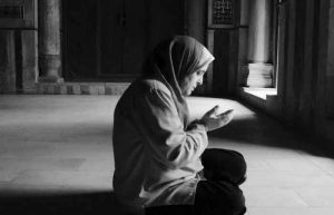 تعقیبات نماز عشا