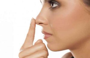 درمان انحراف بینی در خانه