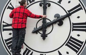 مدل ساعت دیواری مدرن و شیک