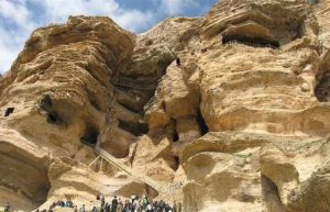 غار کرفتو