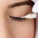 پاک کردن تاتو خط چشم