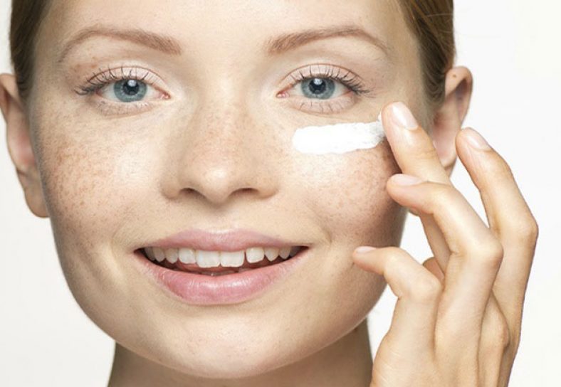 بهترین کرم برای رفع کک و مک