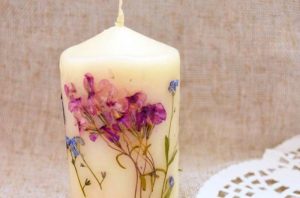 شمع سازی با گل خشک