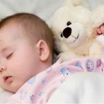 پرش های نوزاد در خواب