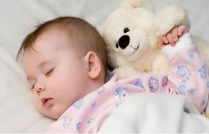 پرش های نوزاد در خواب