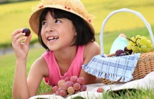 غذاهای مفید برای کودکان بیش فعال