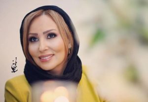 پرستو صالحی