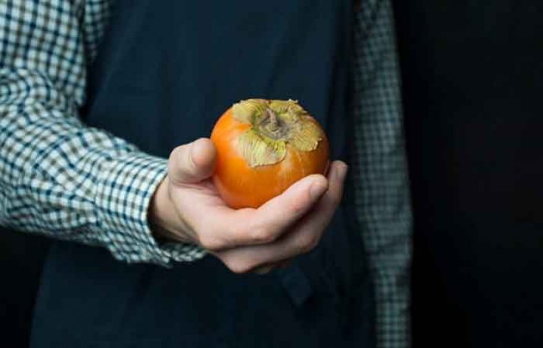 خوردن خرمالو در بارداری