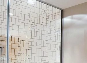 جدا کردن برچسب شیشه مات کن