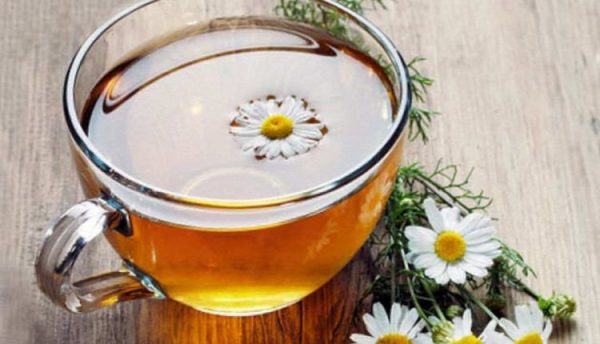 خواص بابونه برای سیاهی دور چشم