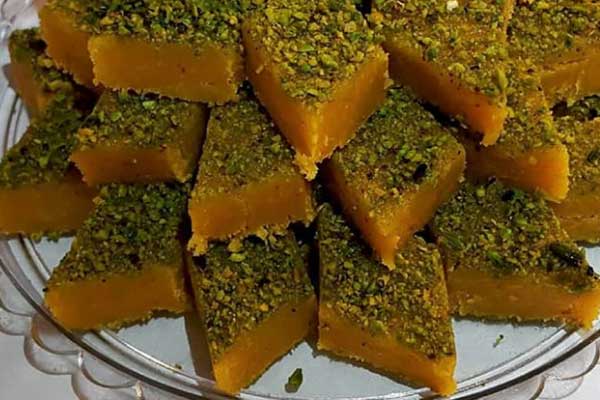 حلوا لوزی همدان