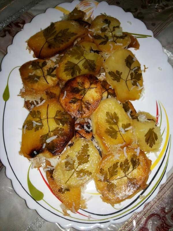 ته دیگ سیب زمینی با جعفری