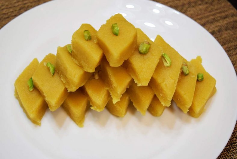 طرز تهیه حلوا لوزی