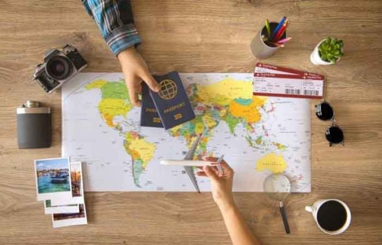 سفر به مالزی، دبی و استانبول