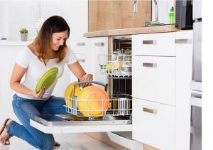 خش افتادن ظروف در ماشین ظرفشویی