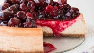 طرز تهیه چیز کیک آلبالو