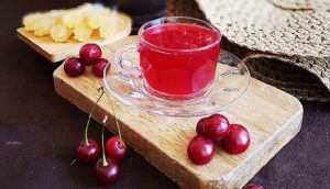 طرز تهیه دمنوش آلبالو