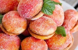 طرز تهیه شیرینی هلویی