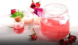 طرز تهیه انواع شربت گلاب ساده و مجلسی