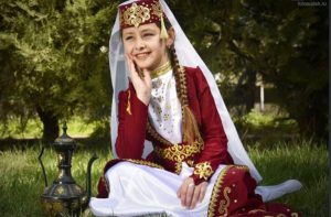 لباس محلی آذری دخترانه