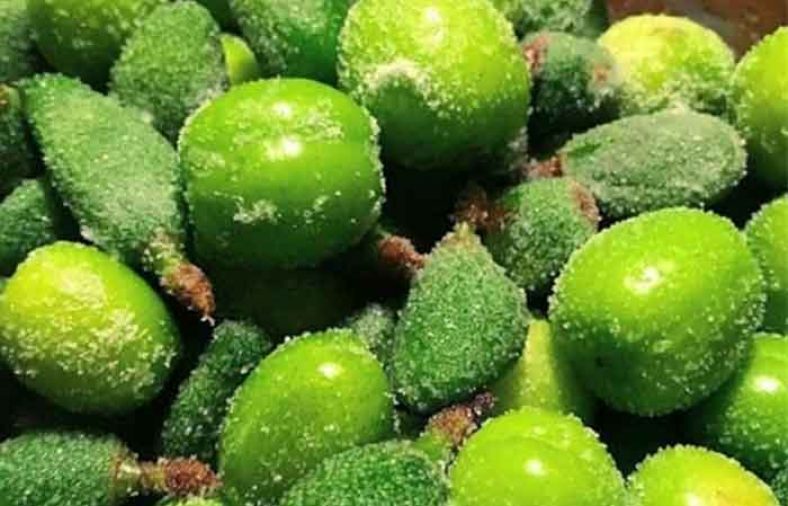 کالری چاقاله بادام