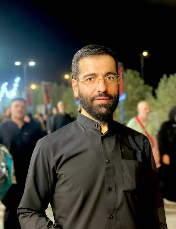 بیوگرافی حسین سیب سرخی