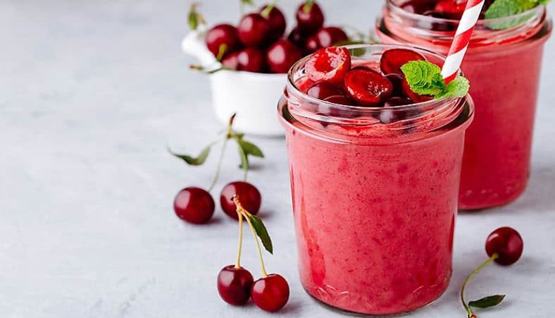 طرز تهیه اسموتی آلبالو کافی شاپی