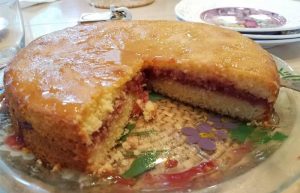 طرز تهیه کیک با شیره انگور