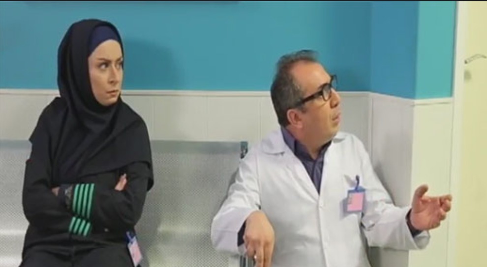 ماندانا سوری در حاشیه