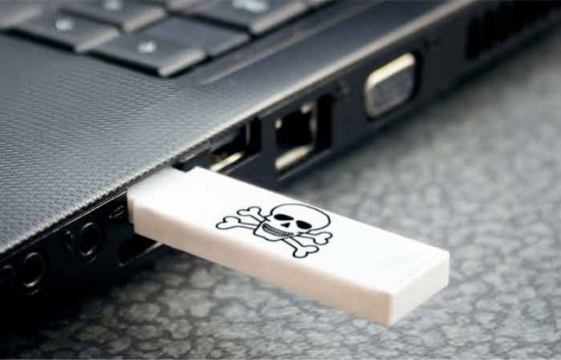 عدم نمایش فایل ‌ها و اطلاعات فلش