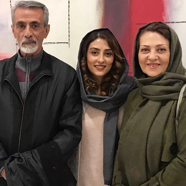 مادر و پدر الهام طهموری