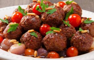 طرز تهیه هلو کباب