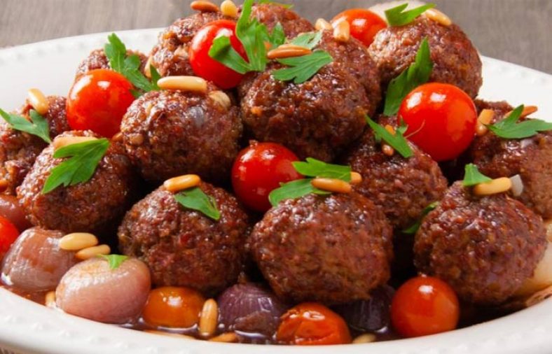 طرز تهیه هلو کباب