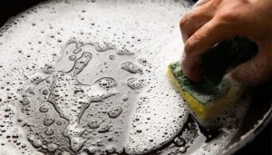 تمیز کردن قابلمه گرانیتی