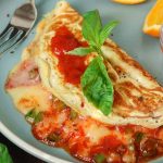 طرز تهیه املت با پنیر پیتزا