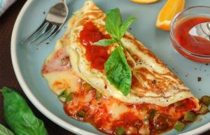 طرز تهیه املت با پنیر پیتزا