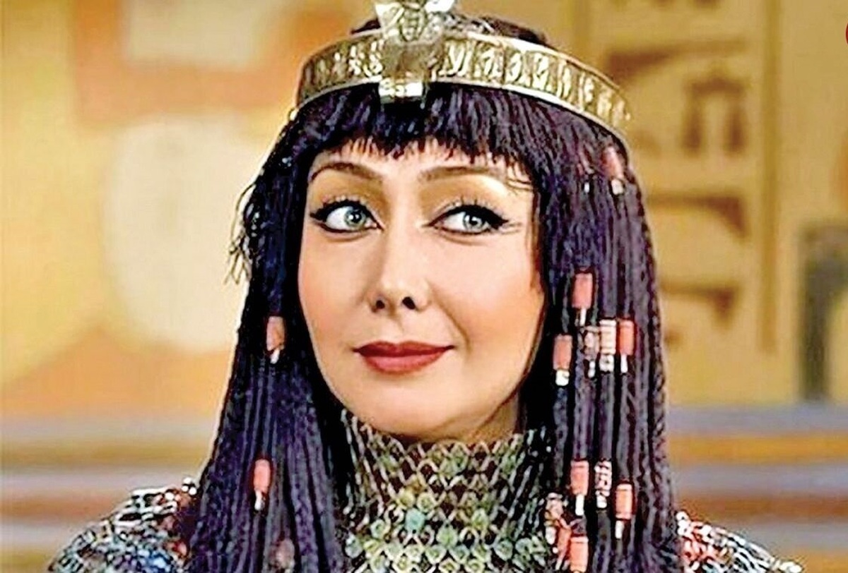 کتایون ریاحی در نقش زلیخا