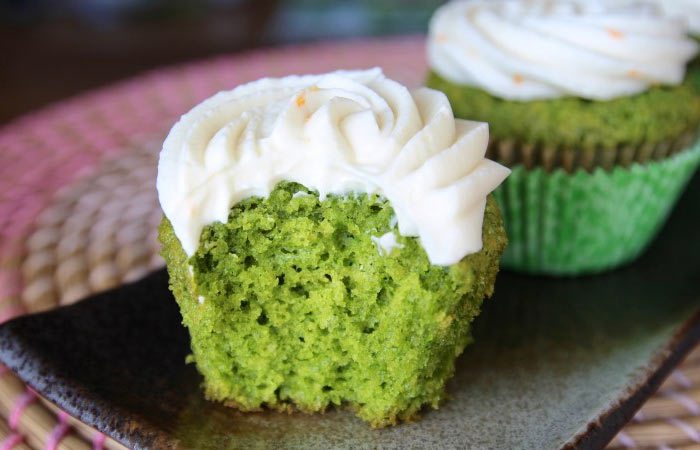 طرز تهیه کاپ کیک اسفناج
