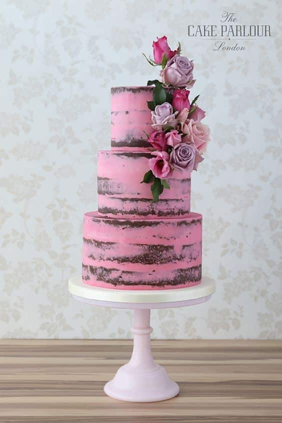 کیک عروسی خامه ای  