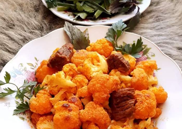 طرز تهیه خوراک گل کلم و گوشت