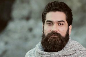 متن آهنگ دامن کشان