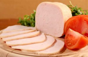 طرز تهیه ژامبون مرغ خانگی
