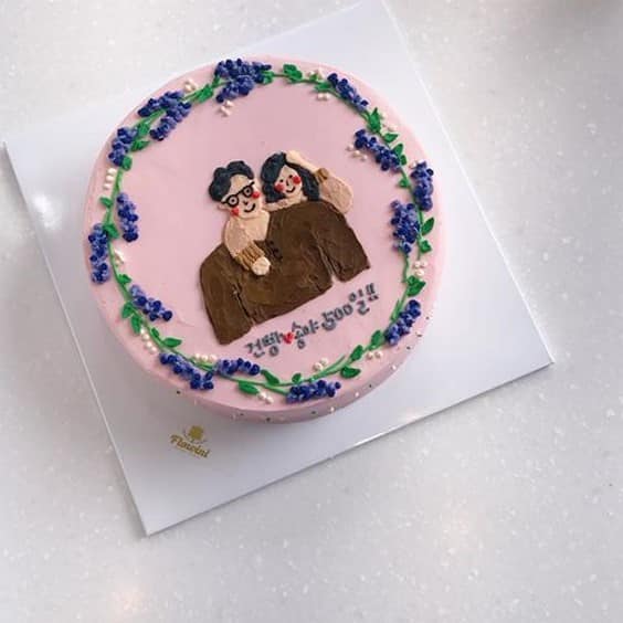 مدل کیک دو نفره سالگرد عروسی با طرح عاشقانه زیبا