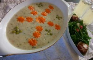 طرز تهیه آش گشنیز