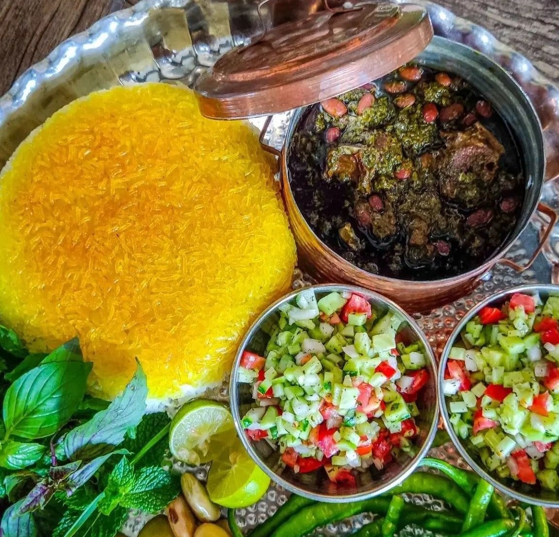 کالری قورمه سبزی