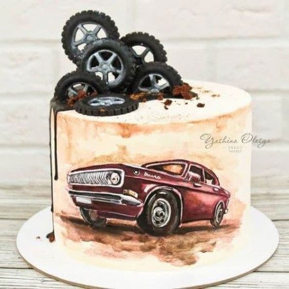 مدل کیک تولد پسرانه با تم ماشین 