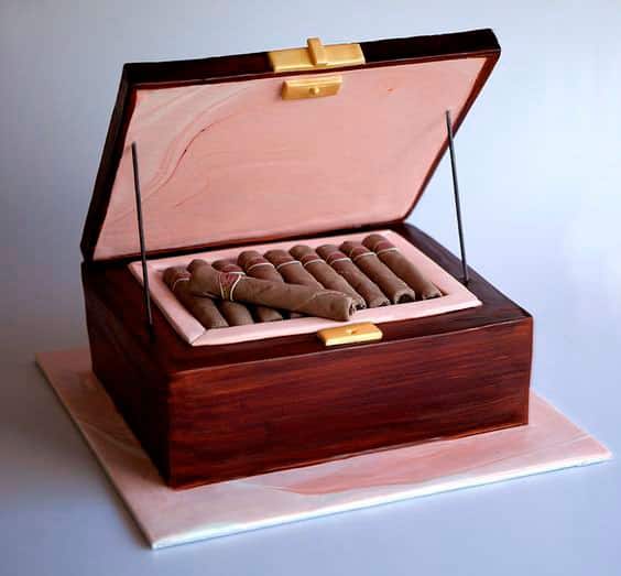 مدل کیک تولد مردانه با تم سیگار برگ بسیار لاکچری 