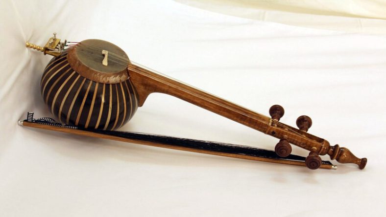 ساز کمانچه